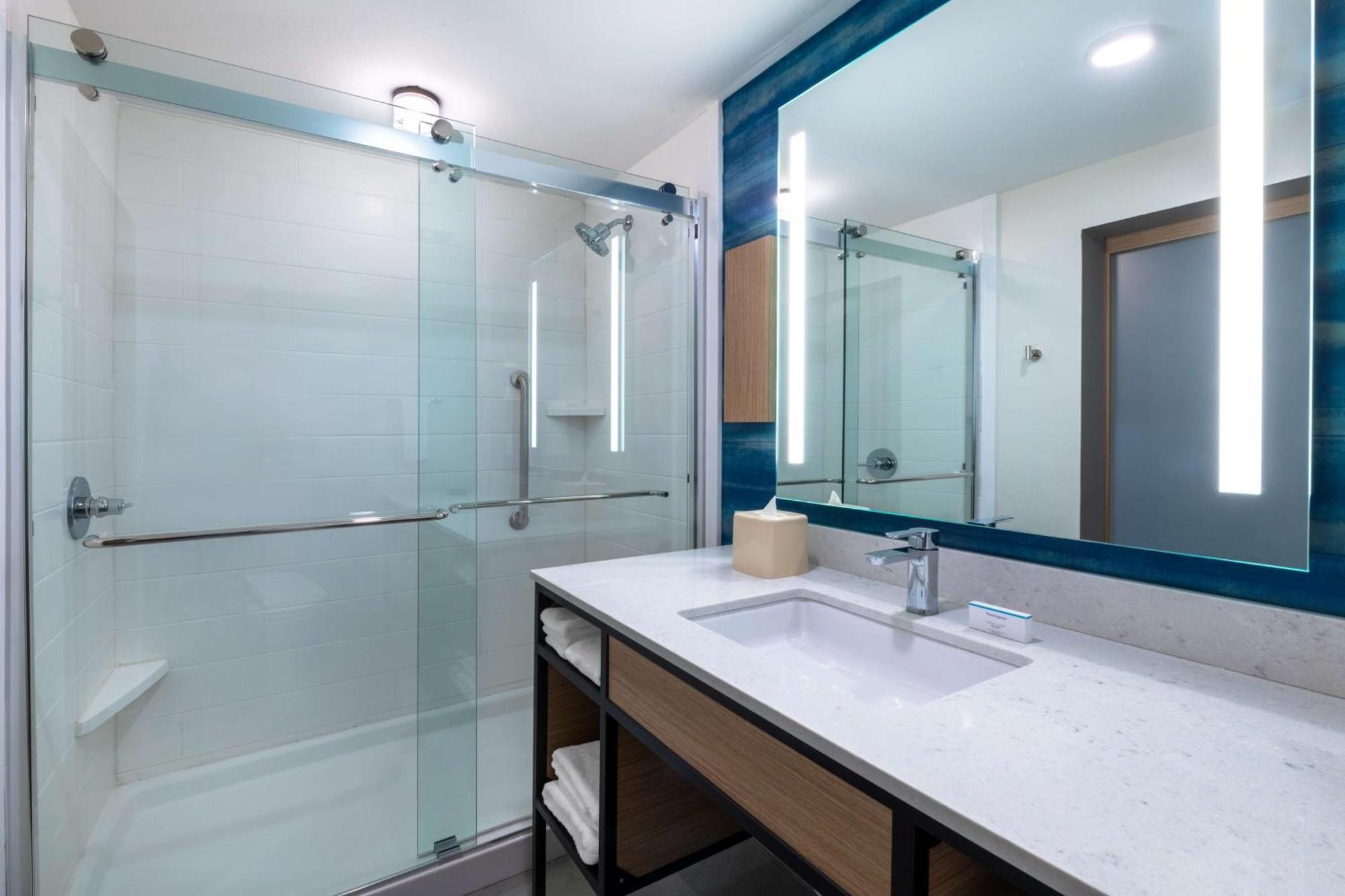 Hilton Garden Inn Лонгмонт Экстерьер фото