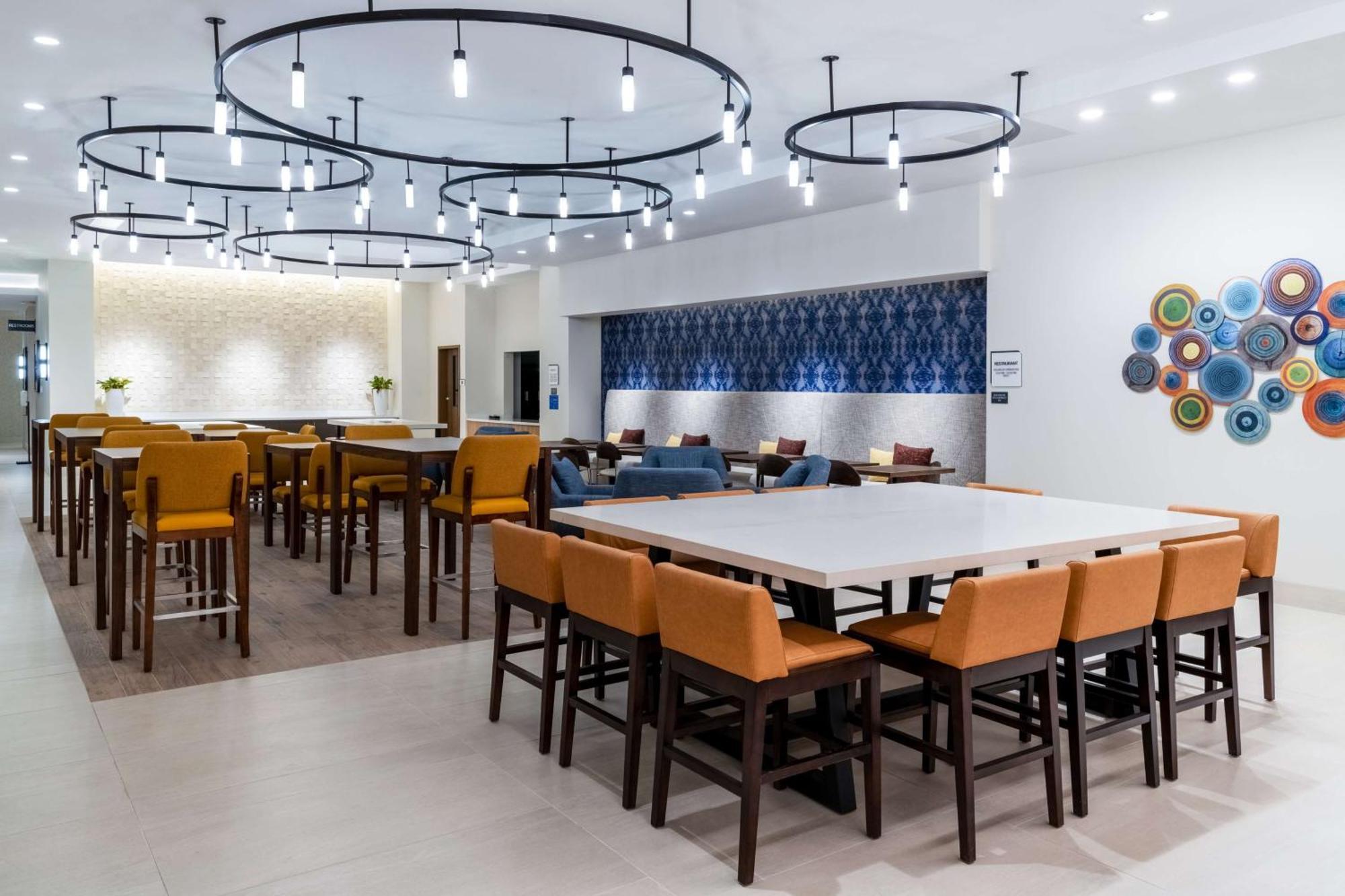 Hilton Garden Inn Лонгмонт Экстерьер фото