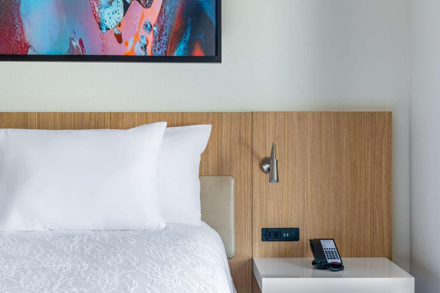 Hilton Garden Inn Лонгмонт Экстерьер фото